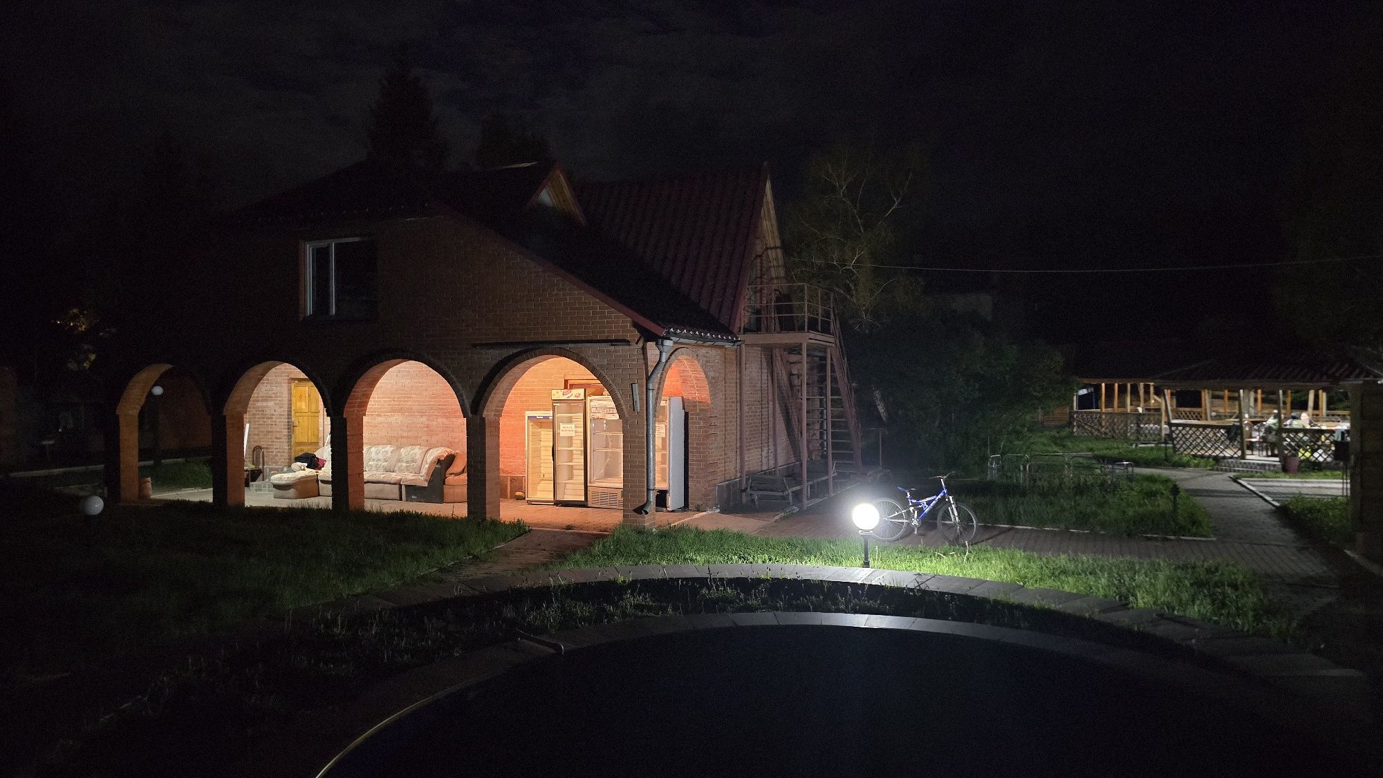 Сдам домики посуточно в Боровом возле озера