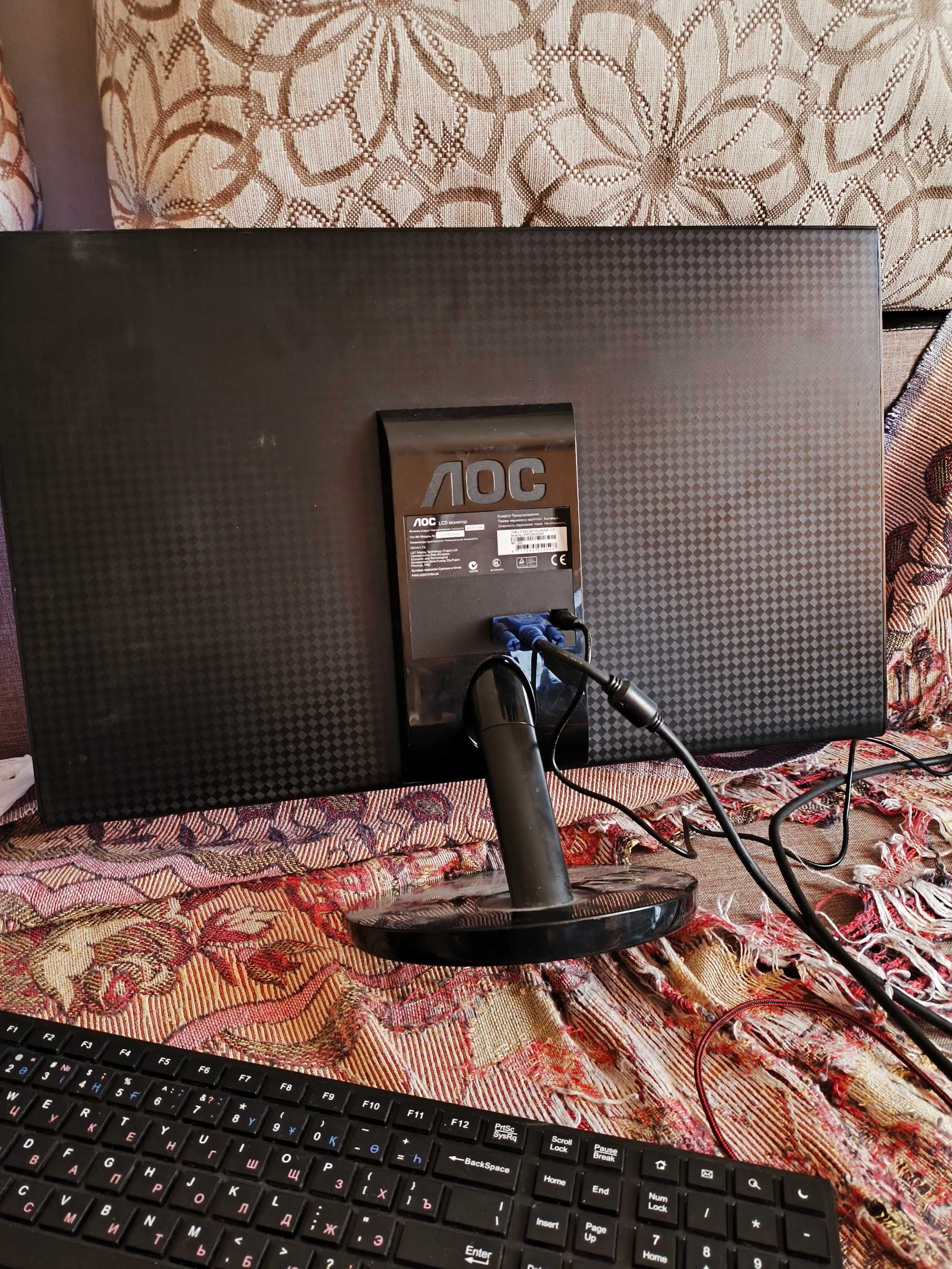 ЖК монитор 21.5"