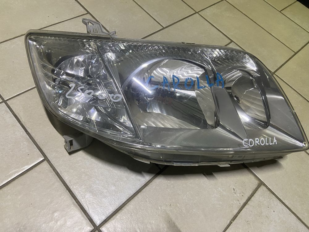 Фара Toyota Corolla, 2007г