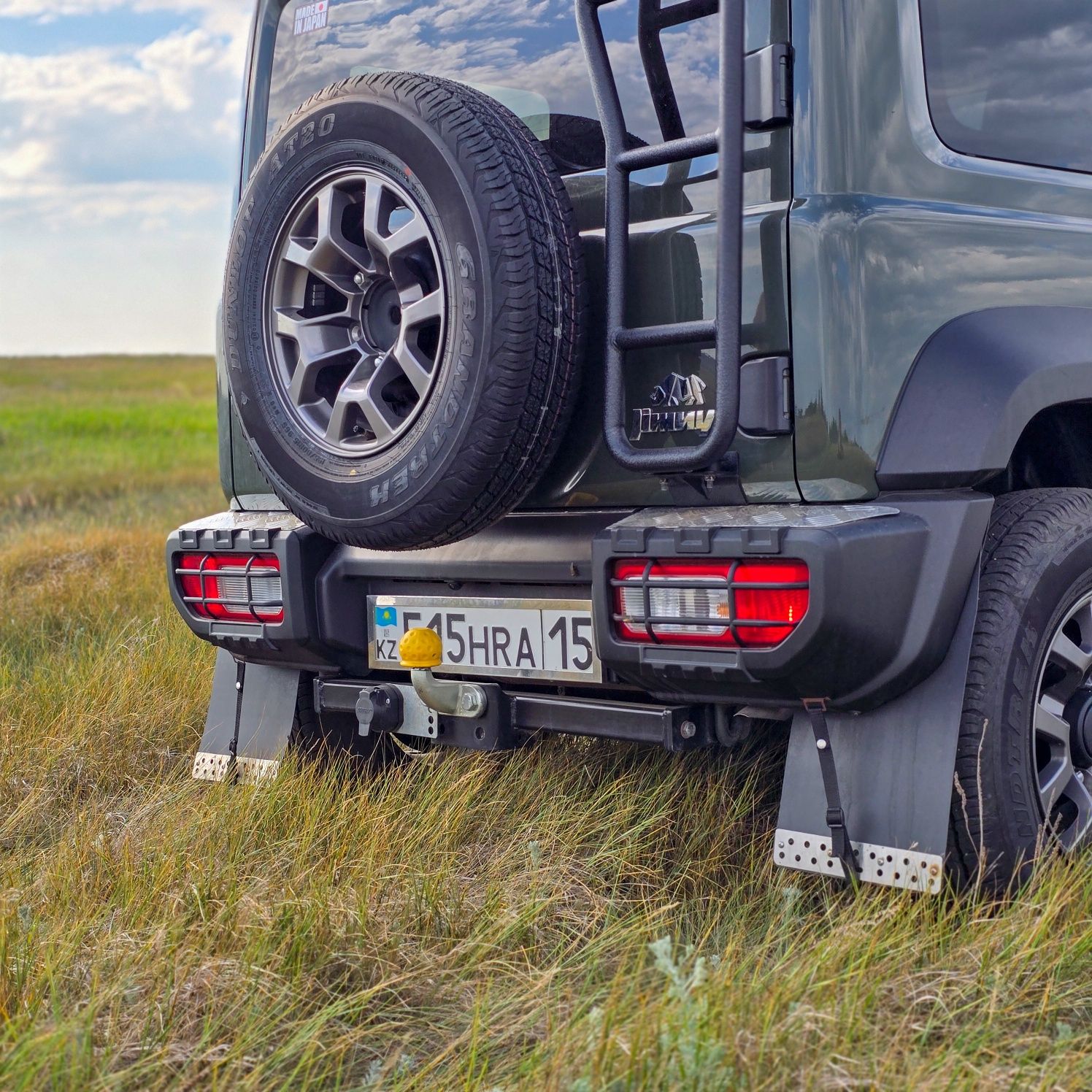 Suzuki Jimny 2023