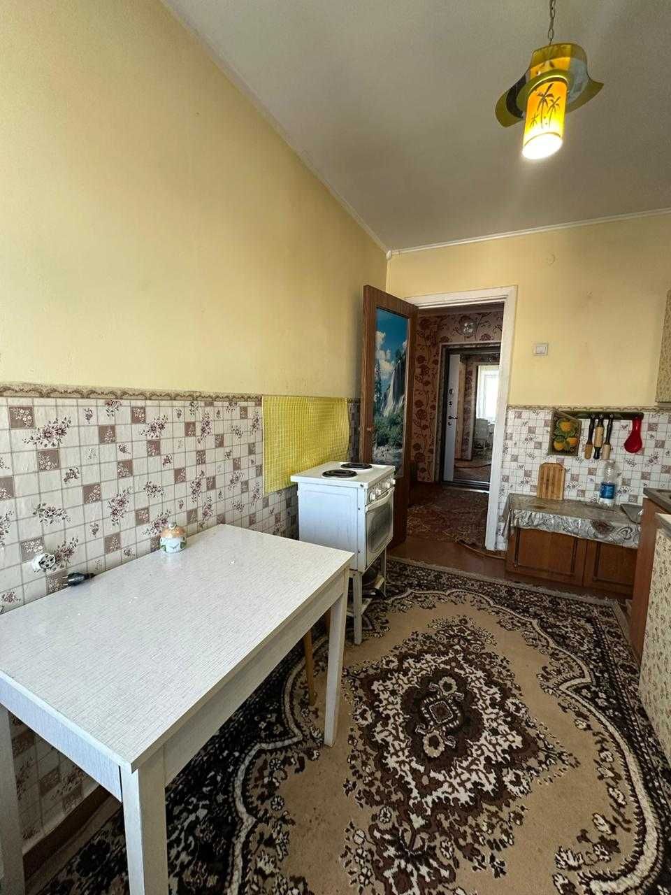Продам 2х комнатную квартиру, улучшенной планировки на Ауэзова 25