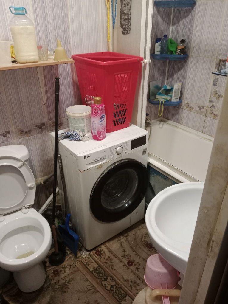 Сдам.комнату.в 2комнптной.квартире.на подселение.