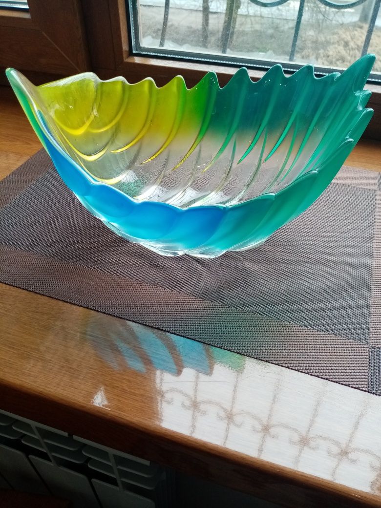 Очень красивый сервиз для чаепития немецкой фирмы Walther Glas.