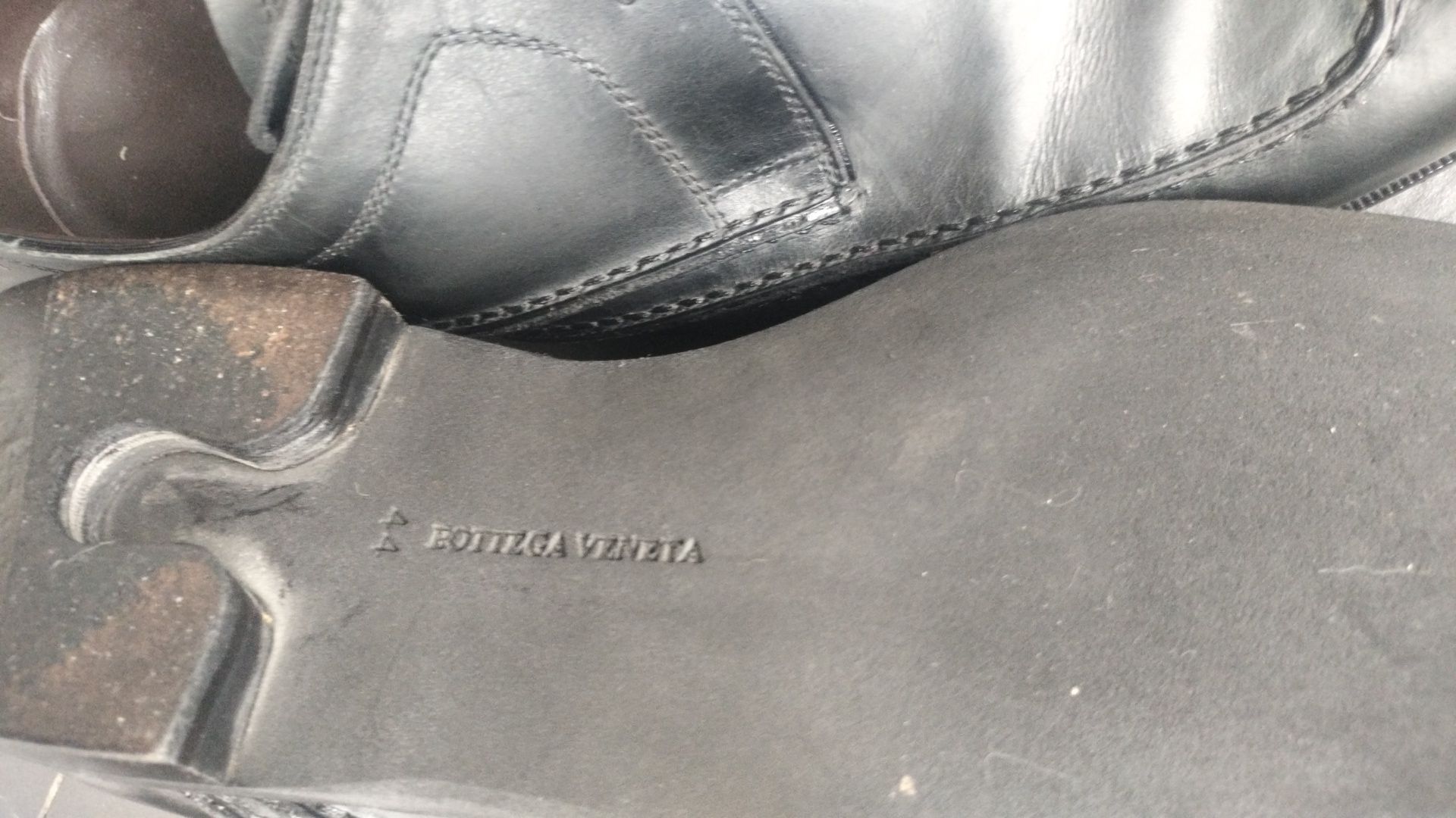 Оригинал мужские туфли Marni  и Bottega venetta .
