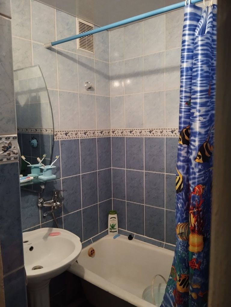 Продам квартиру по новой дороге