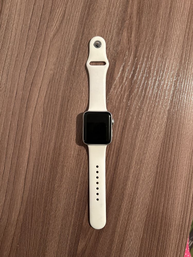 Продам apple watch 3 series