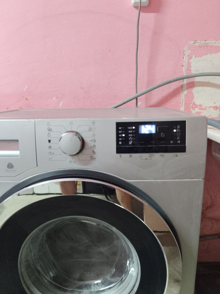Продам стиральную машину Беко 6 кг