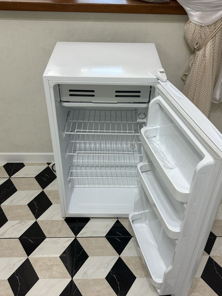 Холодильник DAUSHER