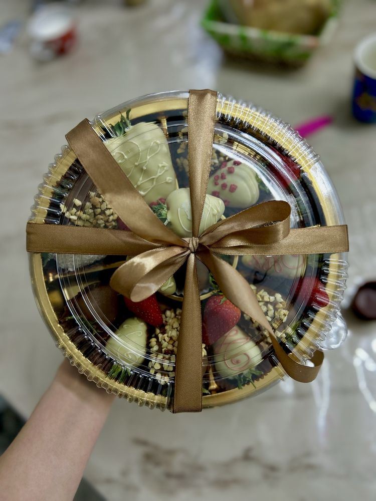 клубника в шоколаде