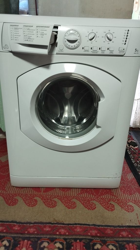 Срочно продам стиральную машинку автомат.