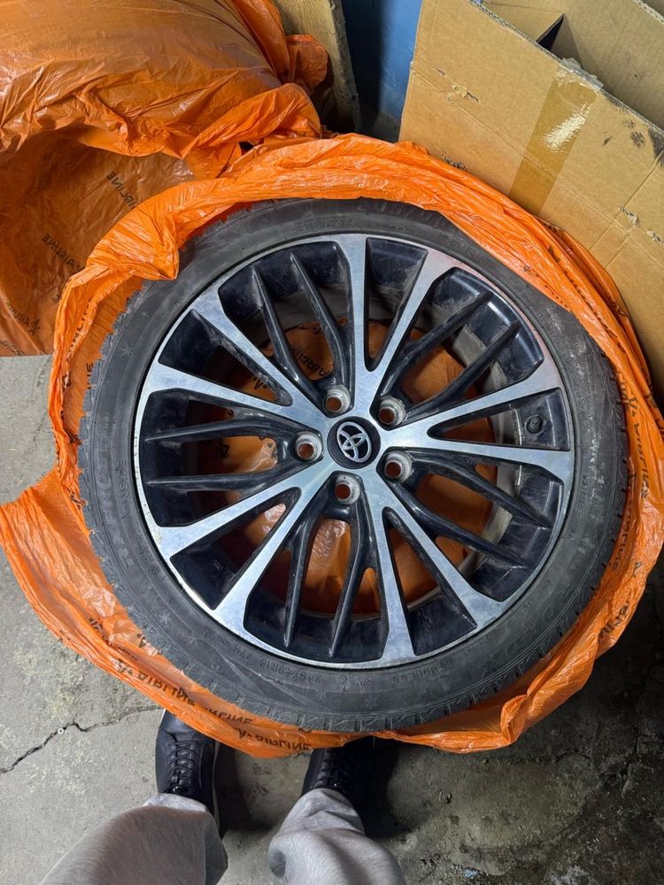 Диск от камри 70 америка R18