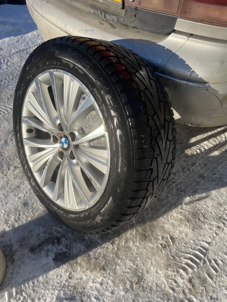 Продам онигинальный комплект дисков с резиной на bmw x5 f15 R19