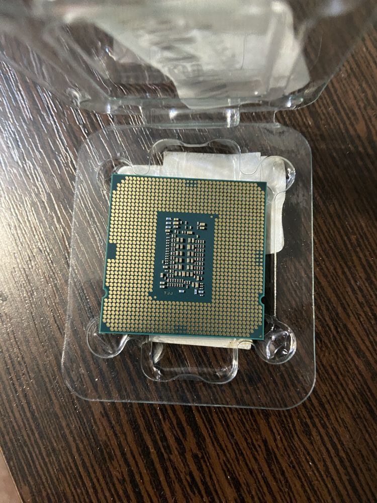 Процессор I3 10100f