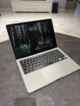 Macbook Air M1 Silver 8gb/256gb в отличном состоянии