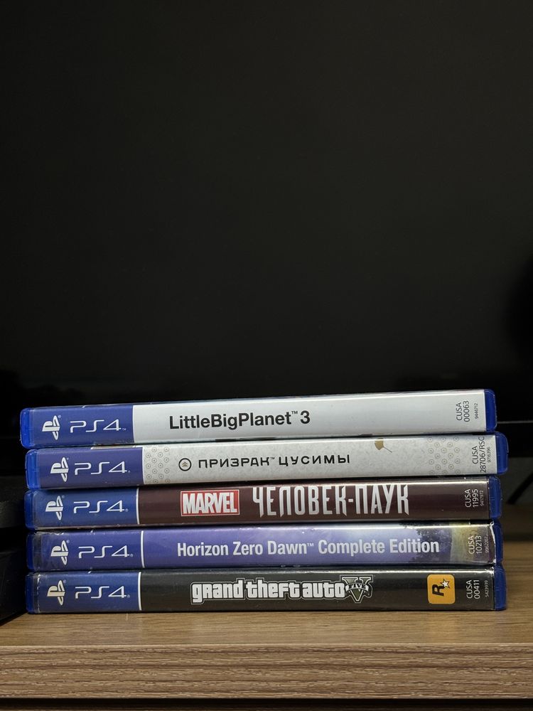 Playstation 4 Slim 1 ТБ + PS+ EXTRA