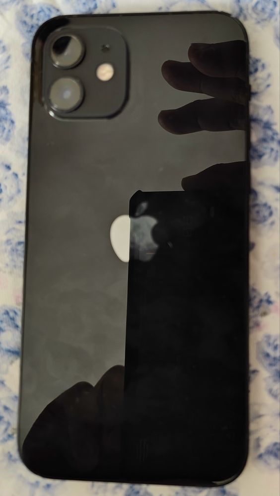 iPhone 12 , память 128gb , черного цвета