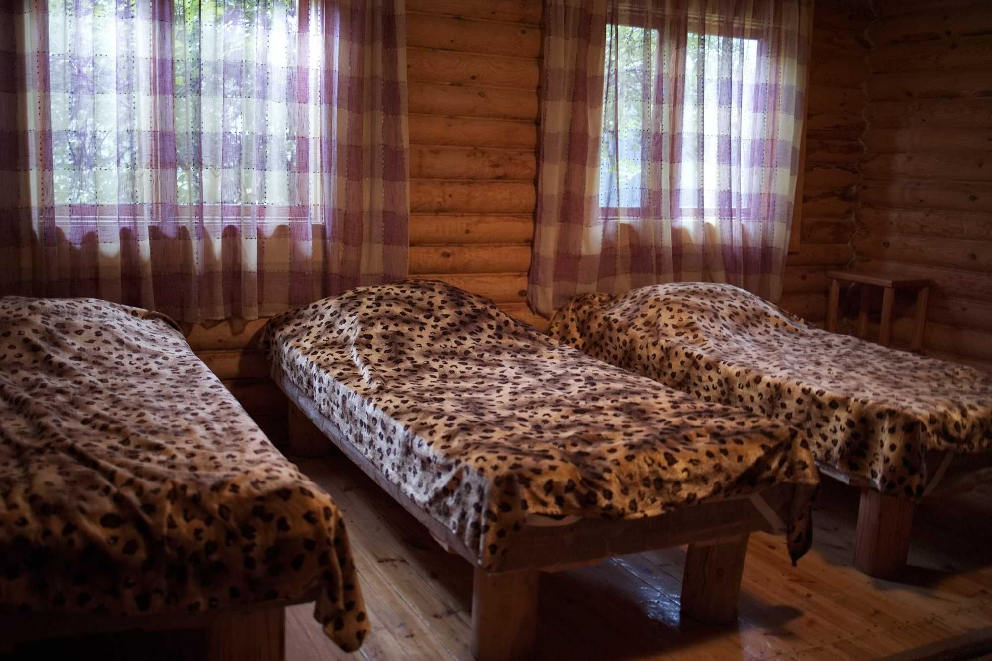 Сдаем деревянный коттедж на 7 человек в заповеднике Боровое