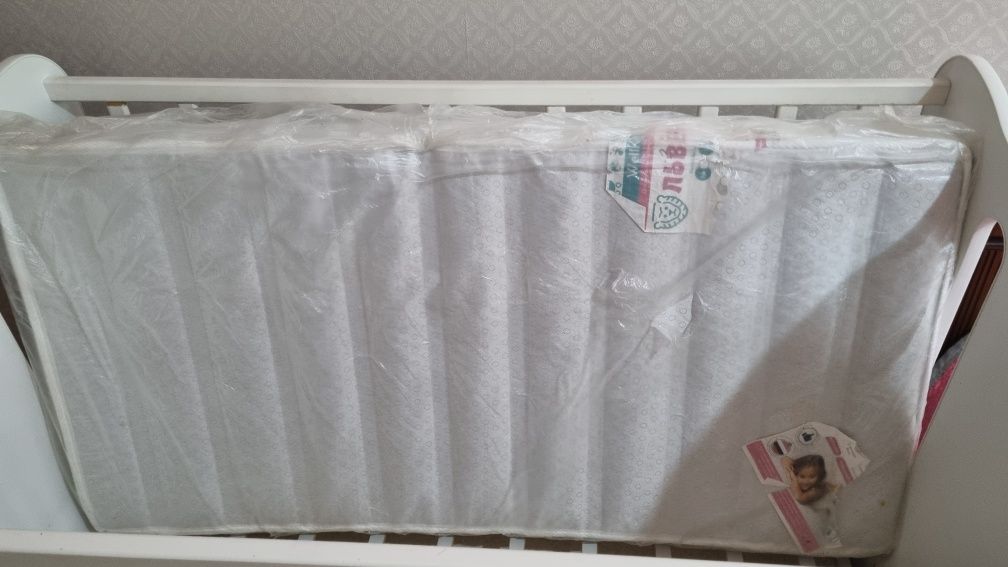 Срочно продам детский манеж