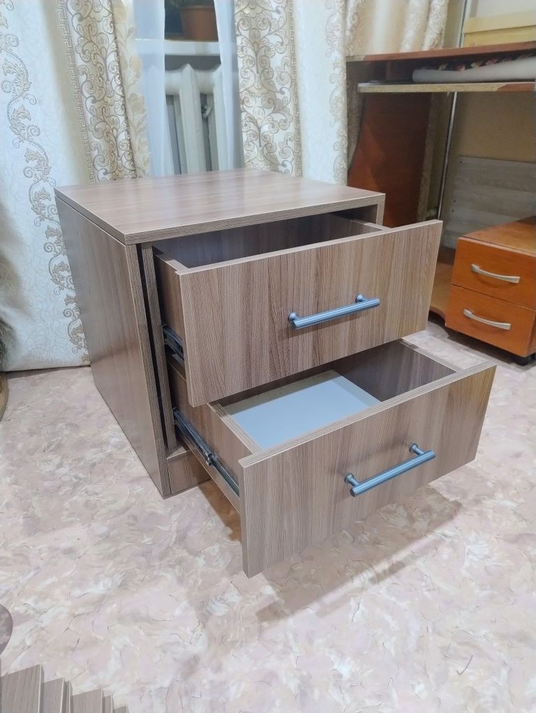 Продам НОВУЮ тумбу с потайнной полкой