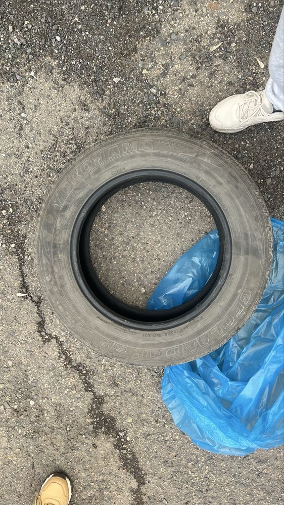 Резина покрышки летняя Yokohama на 17