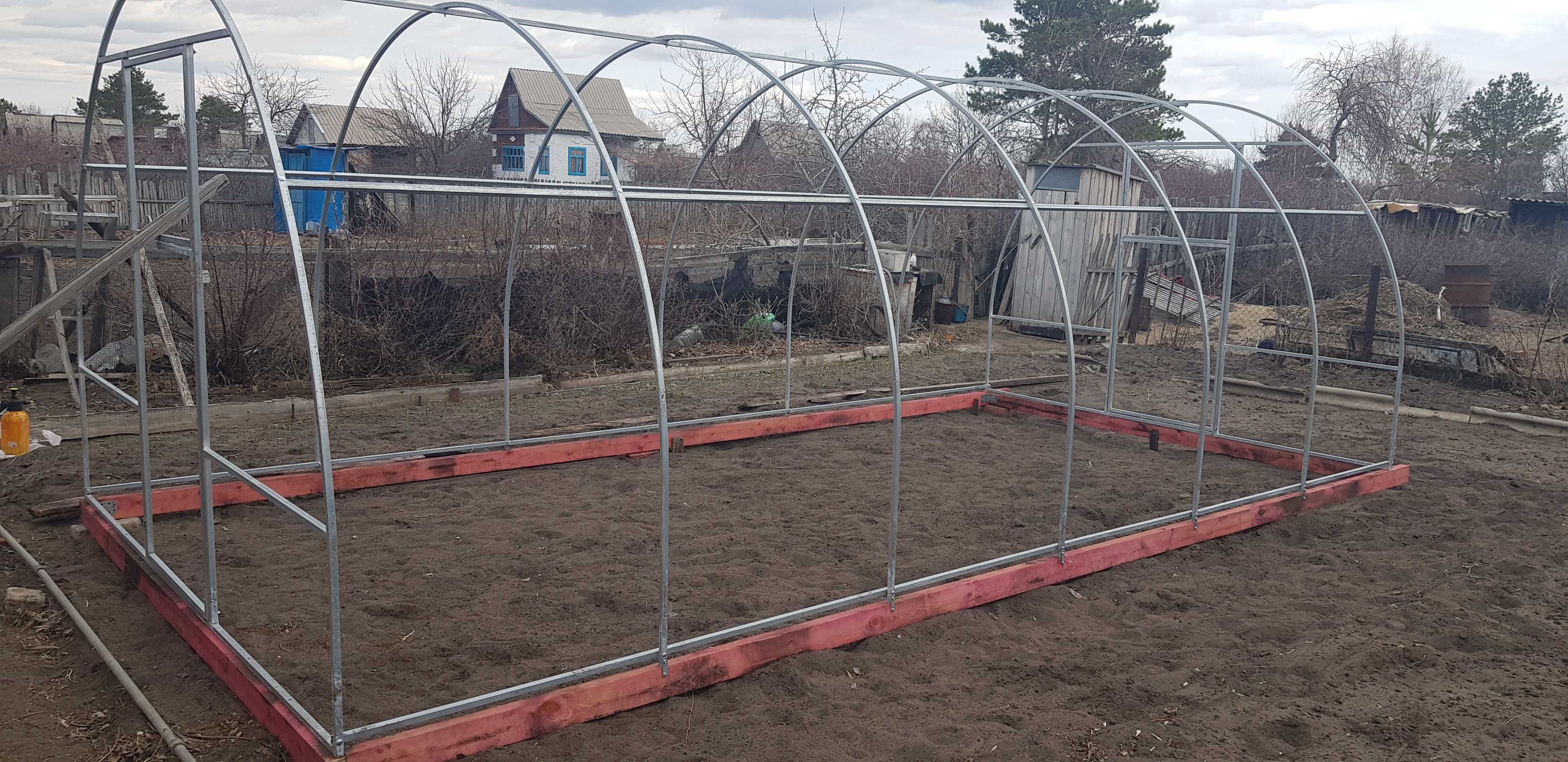 Теплицы из стального оцинкованного профиля