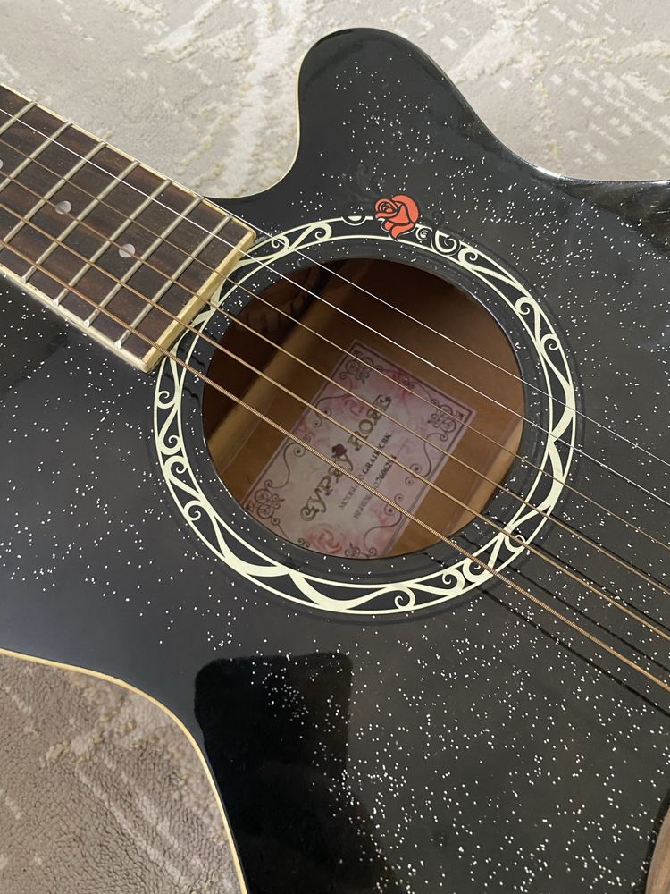 Продам акустическую гитару Gypsy Rose писать только ватсап