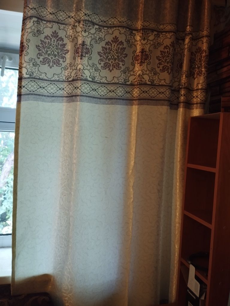 Продам тюли и шторы