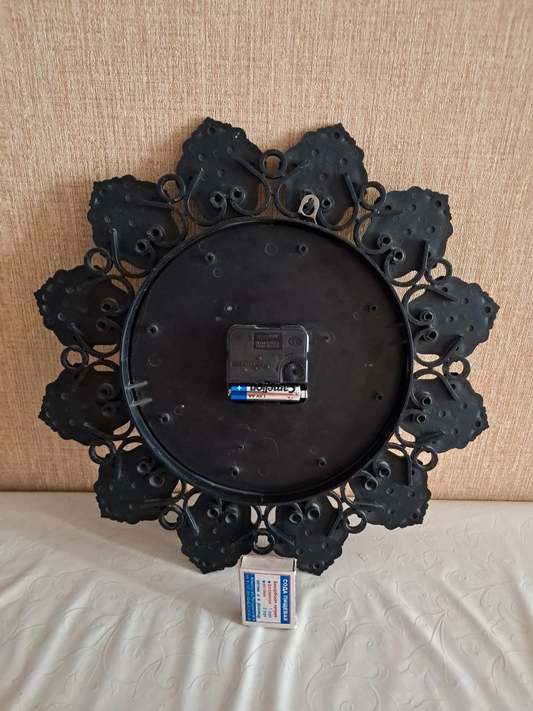 Продам часы ЯНТАРЬ из СССР со знаком качества.