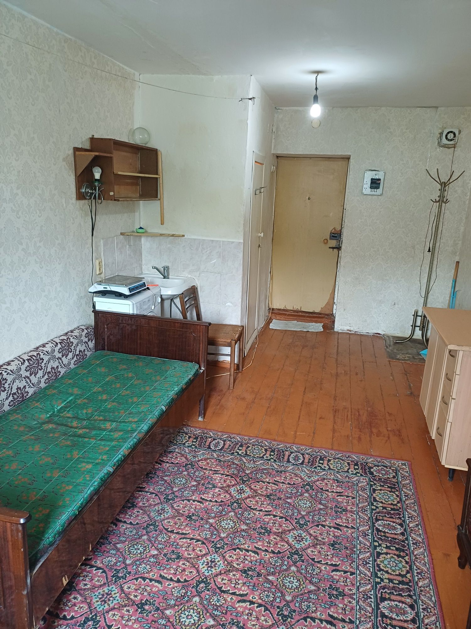 Продам комнату по ул. Генерала Дюсенова, 1