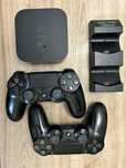 Apple TV model A1625 + 2 джойстика ps4 с зарядной станцией