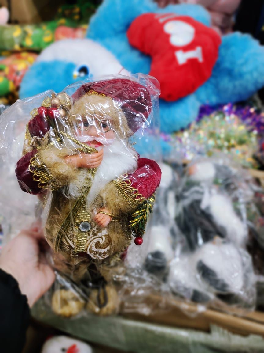 Новогодние игрушки