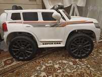 TOYOTA LAND CRUISER детский электромобиль