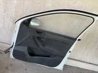 Дверь volkswagen jetta