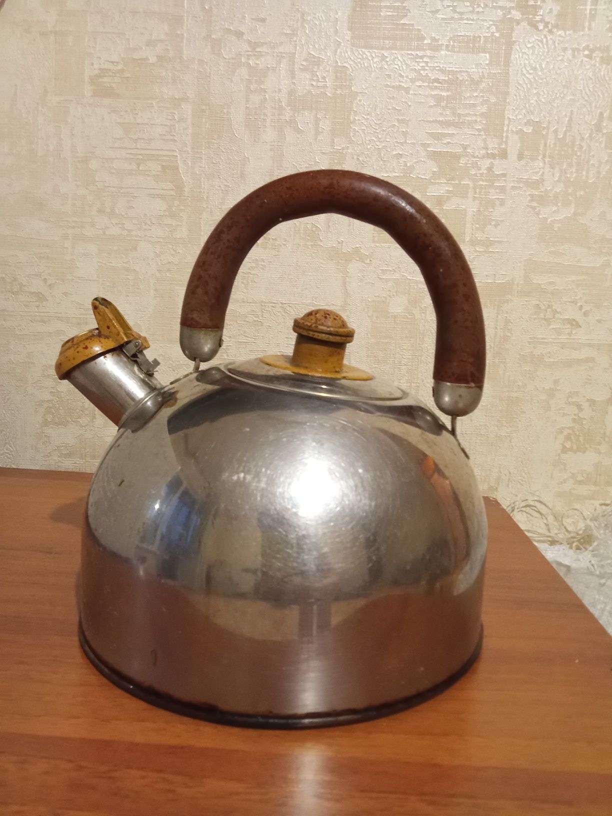 Чайник со свистком 3л