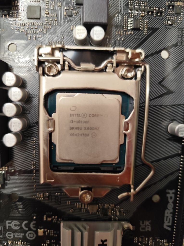 Продам комплект H470+ i3 10100f+ozu 16gb