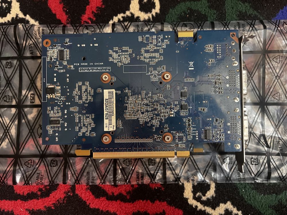 видеокарта 8600GT