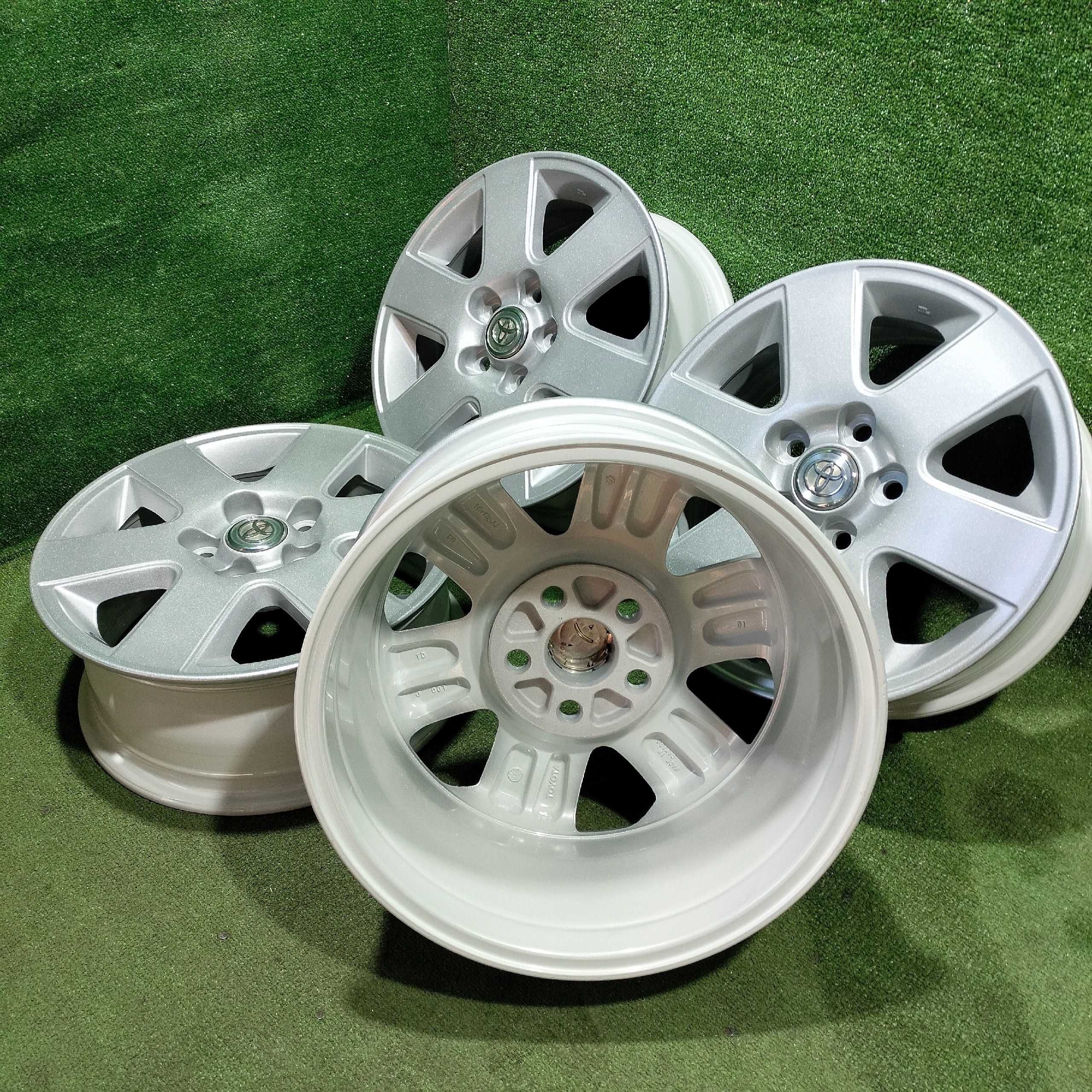 Продам Диски оригинальные Toyota Sienna R16 6,5JJ PSD 5x114,3 ET50