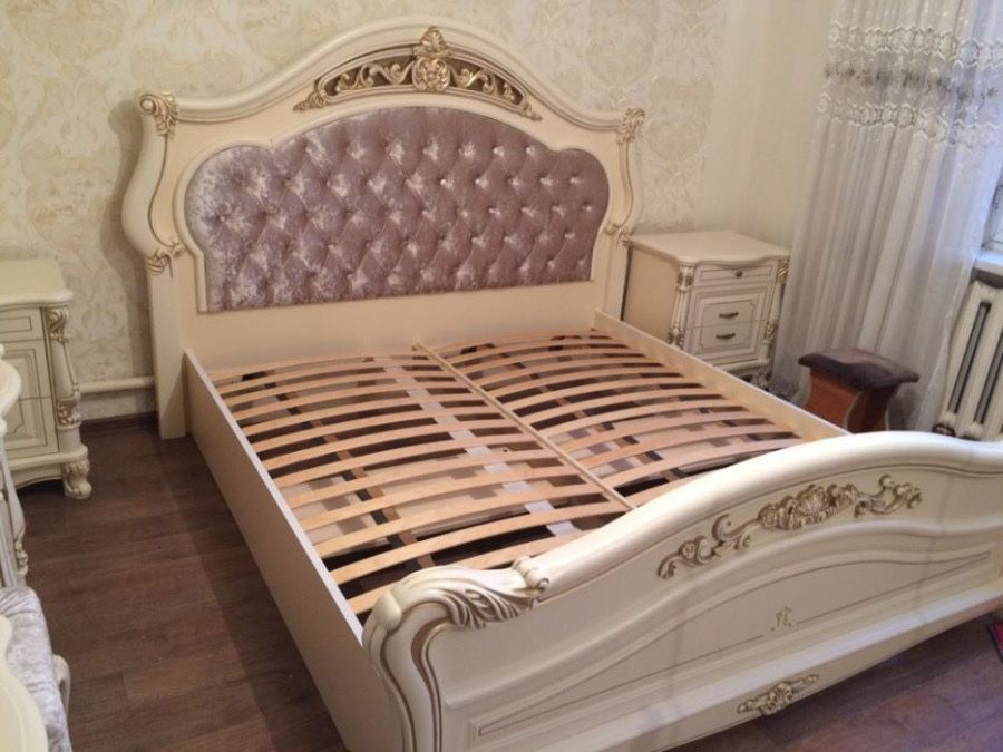 Кассандра Спальный гарнитур без шкафа