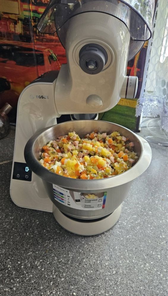 Кухонный комбайн