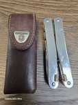 Мультитул Продам мультитул Victorinox Swisstool Spirit серебристый