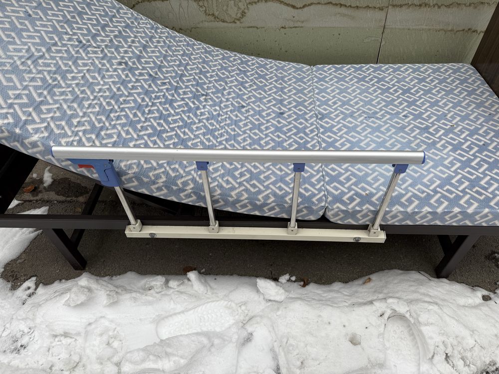 Кровать для лежачих больных
