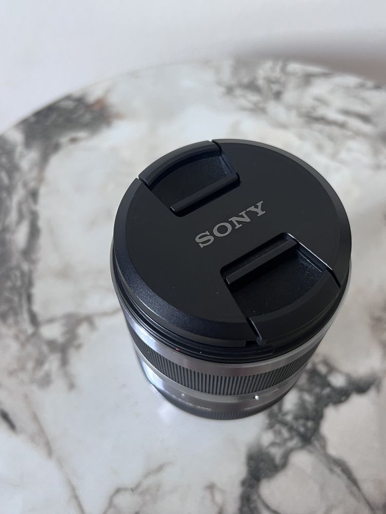 Zoom Объектив Sony 18-200 f3,5-6,3