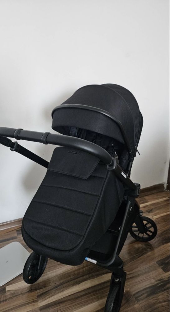 Продам коляску Ining baby D900