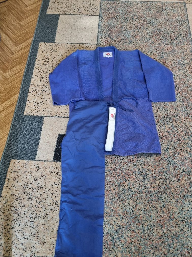 Кимоно для дзюдо