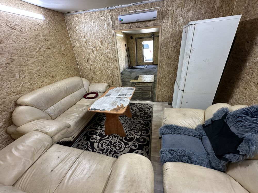 Гараж в отличном состоянии.