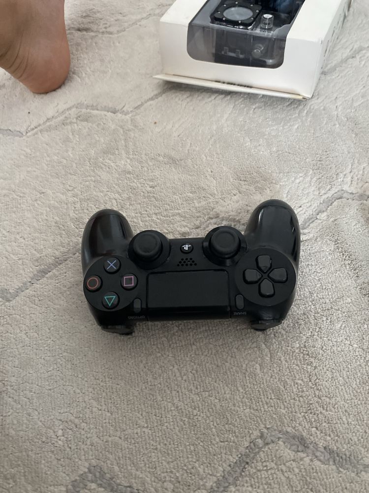 Оригинальный джойстик DualShock 4 (PS4) | Чёрный | Sony