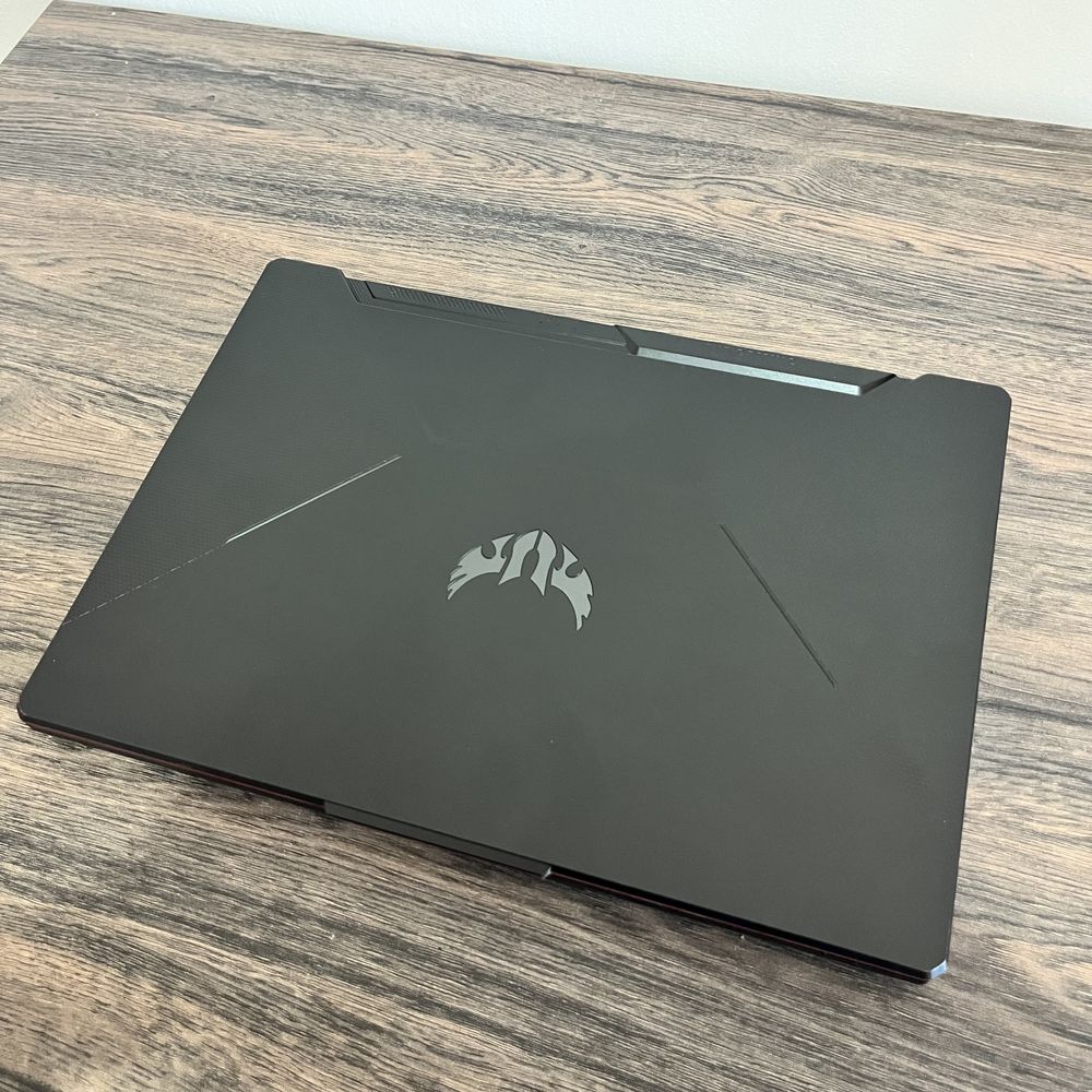 Продается игровой ноутбук Asus TUF GAMING
