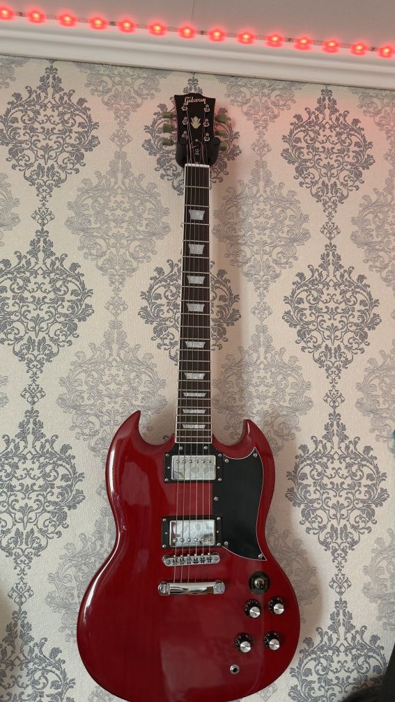 Электрогитара Gibson SG