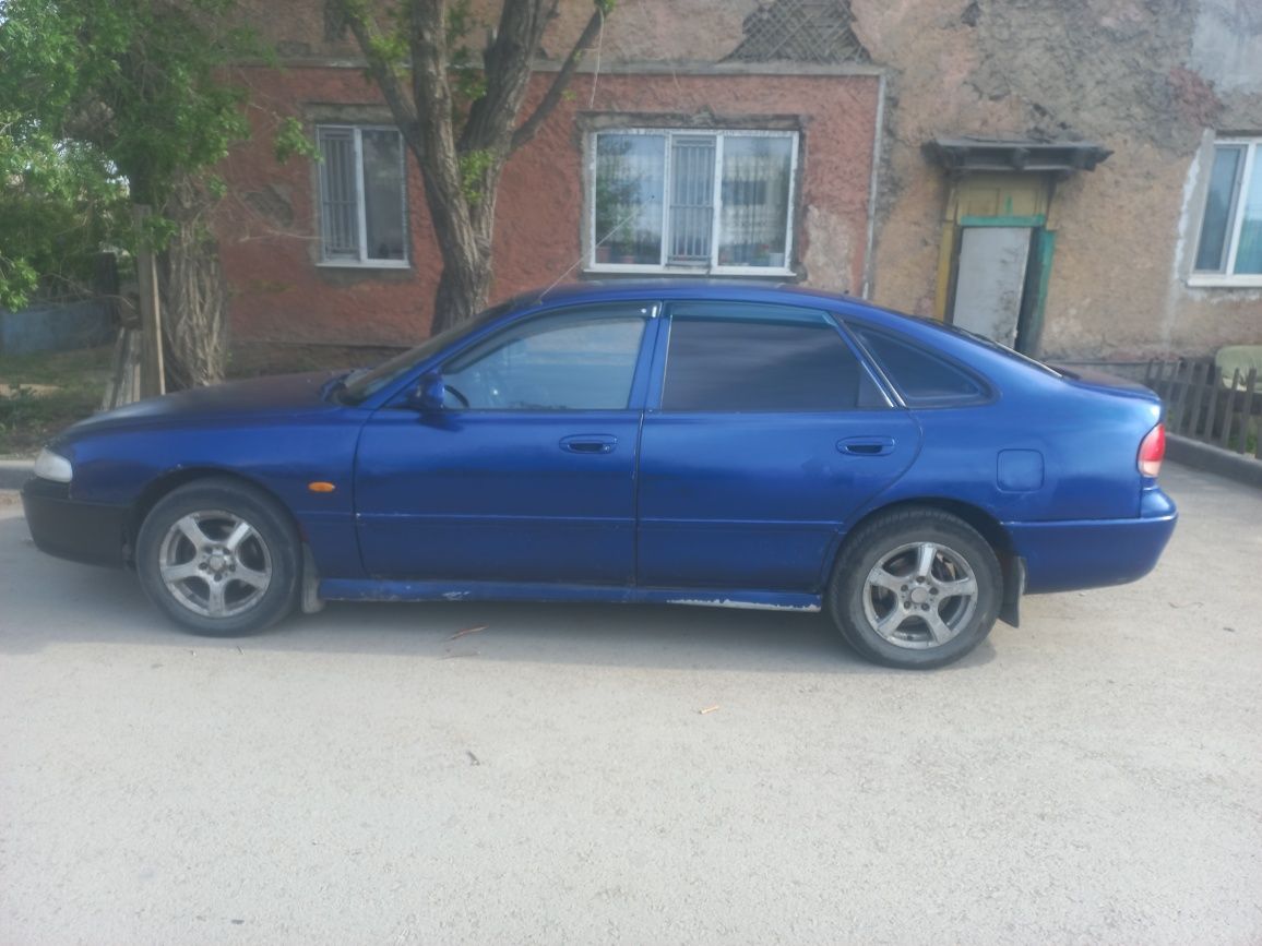 Мазда кронос 1995г