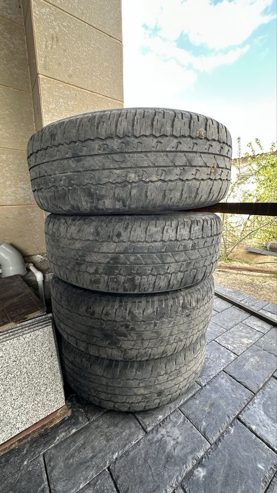 Шины toyota hilux r17